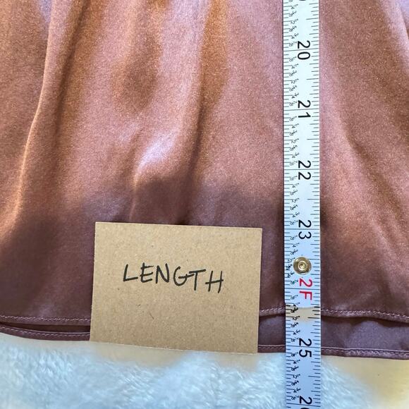 BCBG Max Azria Brown Silk Top Size S 🛸 short sleeve with wrap detail - Picture 8 of 10